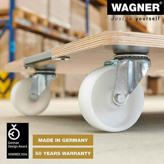 Wagner System Transportroller Barrera MM 1379 - L x B x H: 80 x 60 x 13,5 cm, Traglast: 400 kg, Holz - Bild eines Wagner Möbelrollers mit Holzboden und weißen Rollen, Auszeichnung "German Design Award Nominee 2014".