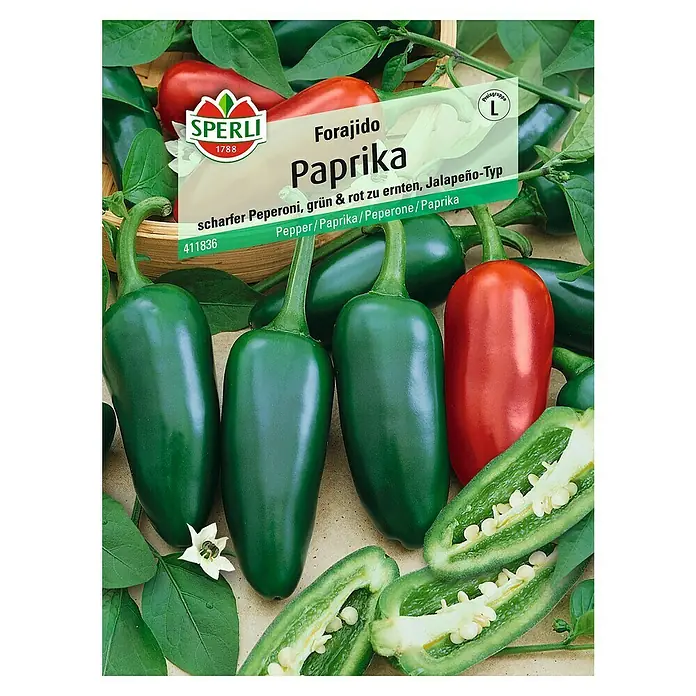 Sperli Gemüsesamen Paprika - Forajido, Capsicum annuum, Erntezeit: Juli - Abbildung einer Samenpackung "Forajido Paprika" von Sperli, die grüne und rote Jalapeño-Paprika zeigt, eine scharfe Peperoni-Sorte.