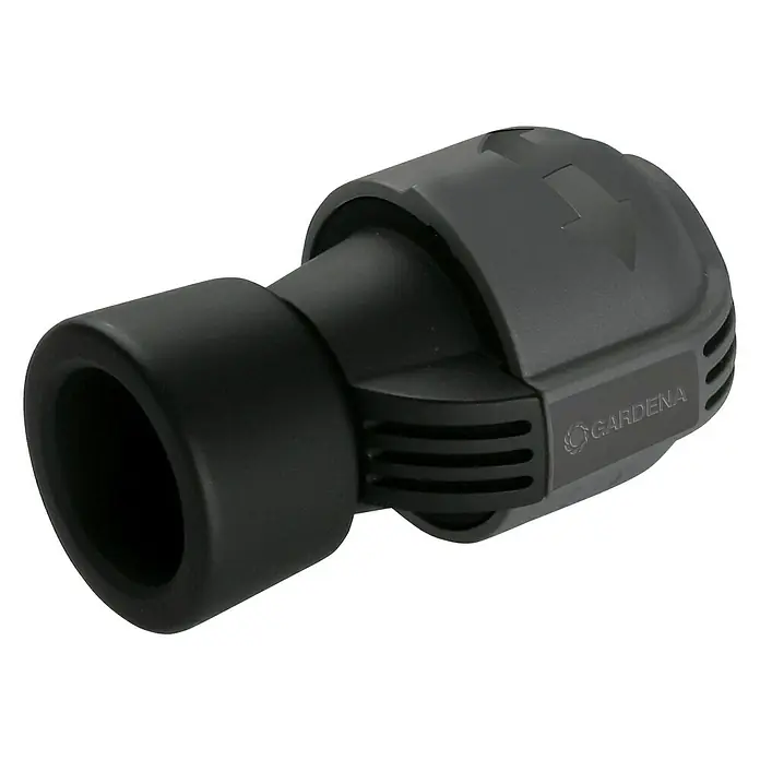 Gardena Sprinklersystem Verbinder - Durchmesser: 25 mm, Größe Anschluss: 1″ Innengewinde - Nahaufnahme eines schwarzen Gardena-Gartenschlauchadapters, der ein praktisches Gartenzubehör für die Bewässerung darstellt.