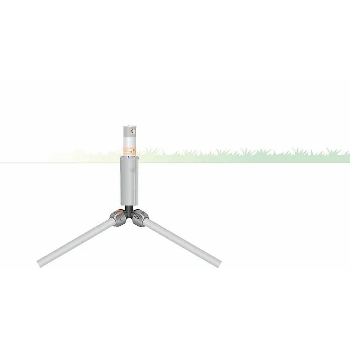 Gardena Sprinklersystem Winkelstück - Durchmesser: 25 mm, Größe Anschluss: ½″ - Ein Rasensprenger mit drei Beinen, ideal für die Bewässerung von Gärten und Grünflächen, präsentiert sich in grauem Design.