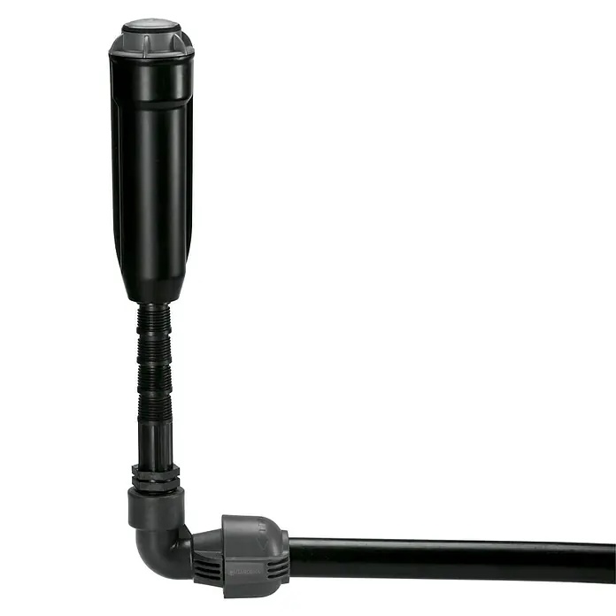 Gardena Sprinklersystem Pieza en L - Conector rápido, Dimensión conexión: ¾″ (Rosca hembra) - En la imagen se muestra un aspersor Gardena Micro-Drip-System, que ofrece soluciones eficientes de riego para jardines y ahorra agua.