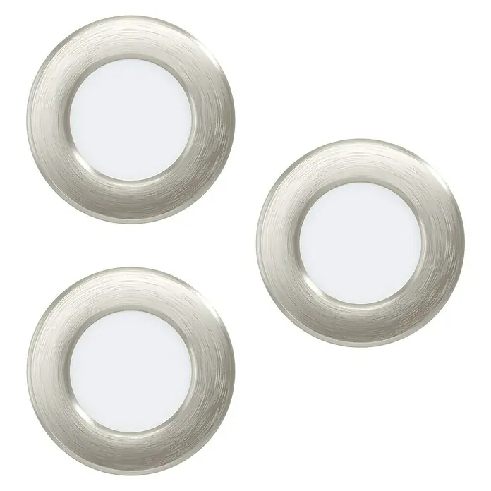 Eglo Fueva 5 LED-Einbauleuchte - 2,7 W, Nickel matt, Warmweiß - Nahaufnahme von drei runden LED-Einbauleuchten mit gebürsteter Metallfassung und hellem, weißem Licht, ideal für moderne Innenräume.