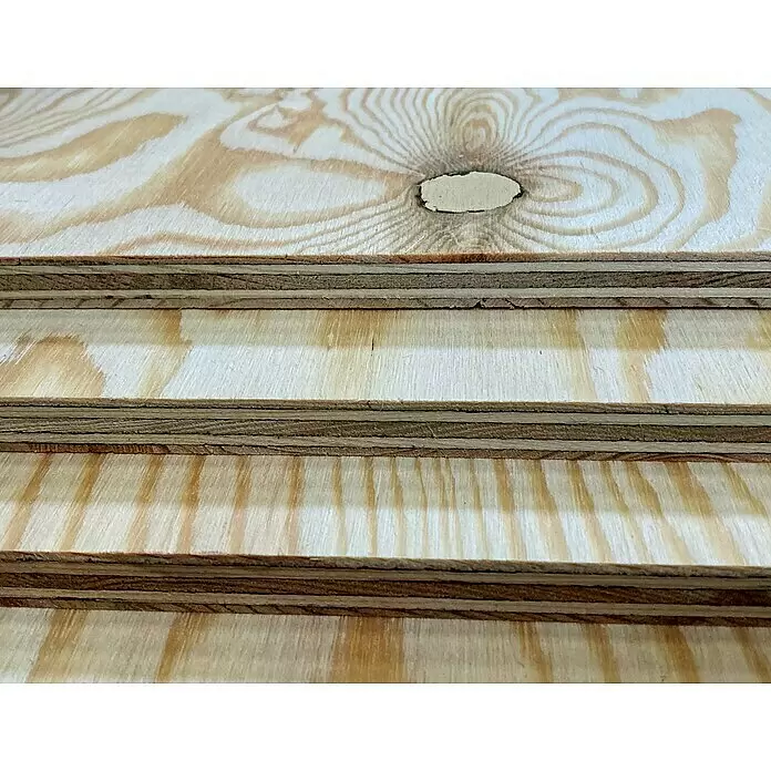 Sperrholzplatte Fixmaß - Kiefer, 1.250 x 620 x 12 mm - Gestapelte helle Sperrholzplatten mit Holzmaserung auf der Oberfläche und geschichteter Kantenkonstruktion.