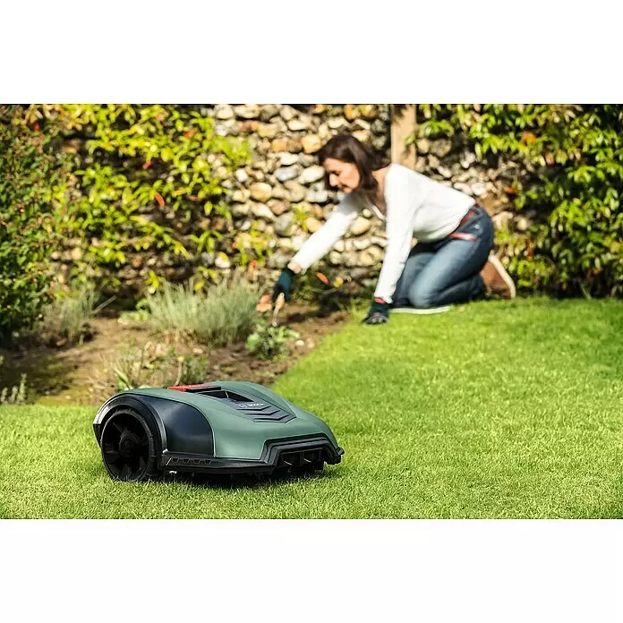 Bosch Mähroboter Indego M 700 - 700 m², Schnittbreite: 19 cm, Induktionsgestützte Navigation, Begrenzungskabel - Anwendungsbeispiel