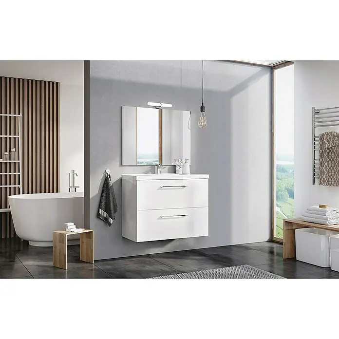 Riva Compact Badmöbel-Set - Gesamtbreite Badmöbel: 81,7 cm, Weiß - Badezimmer mit einem weißen Waschbeckenunterschrank mit zwei Schubladen und einem passenden Spiegel für ein modernes Ambiente.