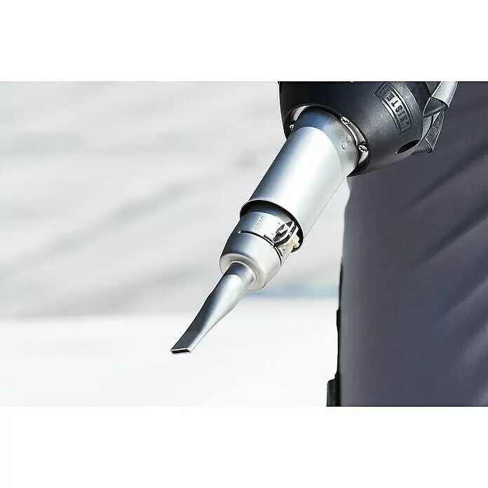 Leister Breitschlitzdüse - Passend für: Heißluftgebläse mit Anschlussdurchmesser Ø 31.5 mm, B x H: 20 x 2 mm - Silberne Industrie-Heißluftdüsen mit Flachauslass. Leister-Aufsatz für präzise Wärme.