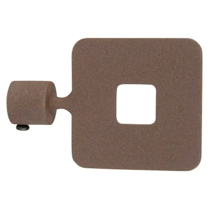 Tapa final Cuadro - Óxido, 1 ud. - Primer plano de un producto marrón y cuadrado con un accesorio redondo y un botón negro, aislado sobre un fondo negro.
