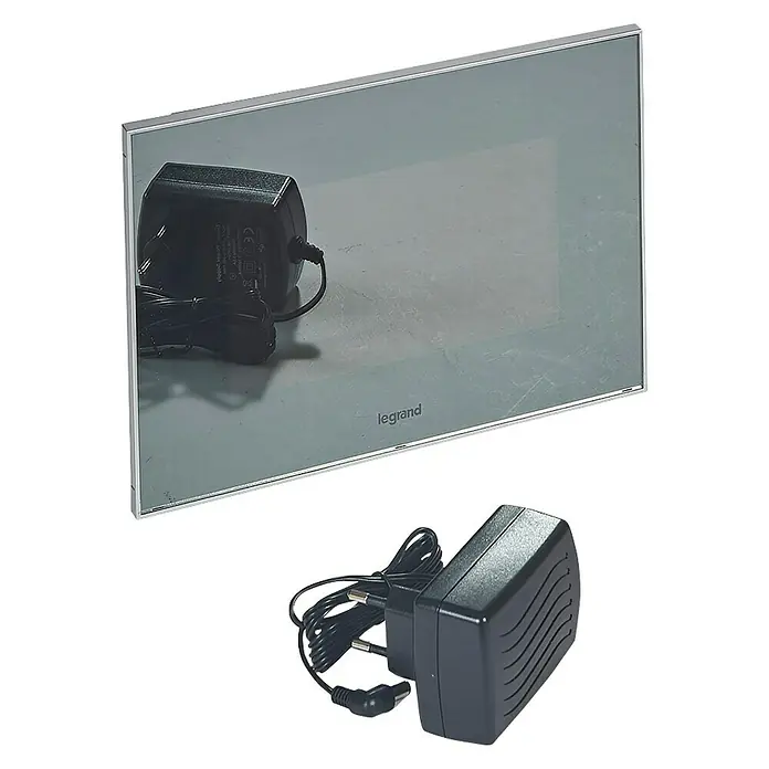 Legrand Monitor de interfono adicional 7" - Negro - Marco digital Legrand con adaptador de corriente, ideal para exhibir tus fotos favoritas con un diseño moderno.
