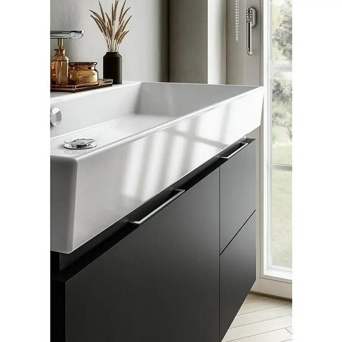 Riva Tape Einbauwaschbecken - 85 x 45,5 cm, Weiß - Elegantes Badezimmerwaschbecken mit schwarzem Unterschrank. Der Waschtisch ist modern und stilvoll gestaltet, mit klaren Linien.