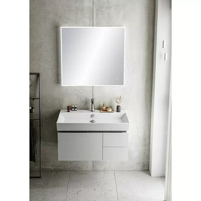 Riva Tape LED-Lichtspiegel - 80 x 75 cm - Stimmungsaufnahme