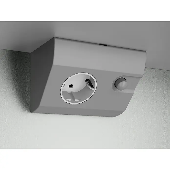 Jokey Spiegelschrank Belalu - B x H: 65 x 72,5 cm, Aluminium, Silber - Bild einer Steckdose mit Schalter. Die Steckdose ist in einer grauen Box montiert und an einer Wand befestigt.