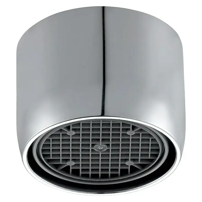 Admiral Aireador de ahorro de agua Nr. 11 - M 22, 1 ud., 13,5 l/min - 15 l/min - Primer plano de un elegante aireador de grifo con un inserto gris en forma de rejilla para regular el flujo de agua.