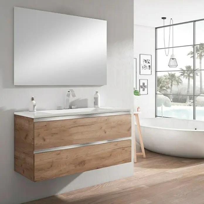 Conjunto de mueble de baño Andrea - Nebraska natural, Mate - Un elegante tocador de baño con un acabado de vetas de madera y un gran espejo encima.
