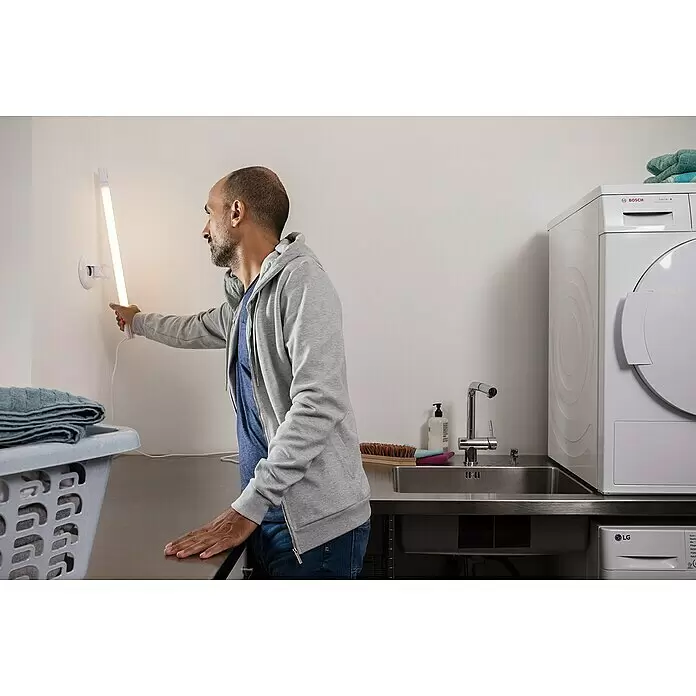 Osram LED-Unterbauleuchte TubeKIT - 21,5 W, Länge: 1.500 mm, Warmweiß - Anwendungsbeispiel