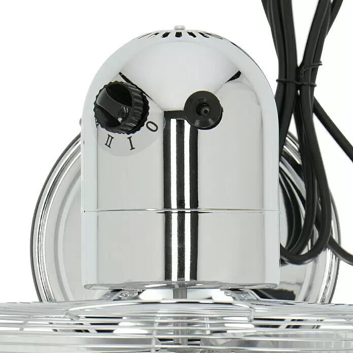 Voltomat Tischventilator - Silber, 30 cm - Verchromtes Metallgehäuse eines Ventilators mit schwarzem Drehregler für Geschwindigkeiten 0, I, II. Schwarze Kabel sind seitlich gebündelt.