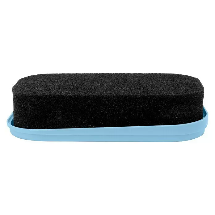 Esponja limpiadora para salpicaderos - Océano - Esponja negra para lustrar zapatos con base azul claro.