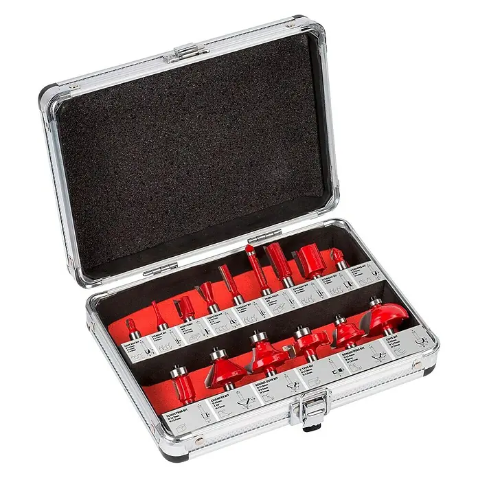 Kreator Set de fresas - Diámetro vástago: 8 mm, 15 pzs. - Un juego de fresas rojas alojado en un estuche plateado, con disposición de herramientas y acolchado de espuma negra.