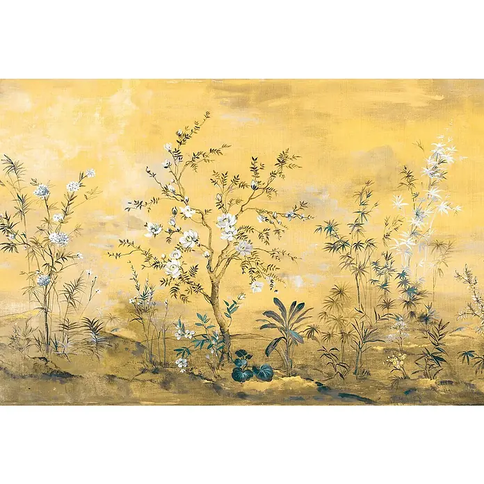 Komar Fototapete Mandarin - 4 -tlg., B x H: 368 x 248 cm, Vlies - Elegantes Wandbild mit floralen Elementen in Gold und Weiß. Die feinen Pflanzen und Blüten verleihen dem Bild eine ruhige Atmosphäre.