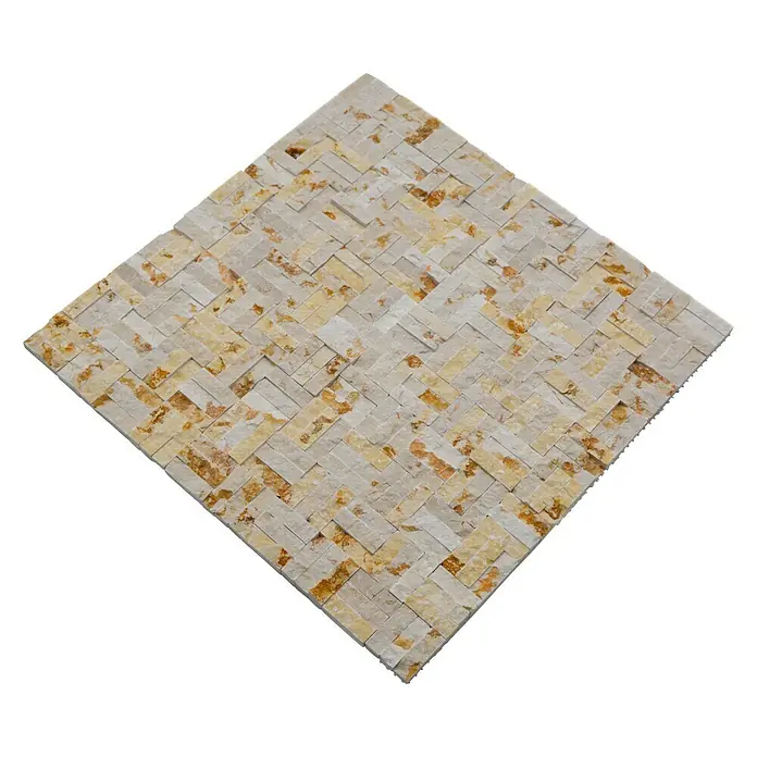 Mosaikfliese MOS X3D 63 - 30 x 30 cm, Beige, Matt - Ein dekoratives Wandpaneel mit einem Muster aus kleinen, rechteckigen Steinen in Beige- und Goldtönen, das eine warme und einladende Atmosphäre schafft.