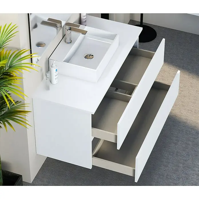 Artysan Mueble bajo de lavabo Fons - 46 x 100 x 56 cm, Blanco seda - Un tocador blanco moderno con cajones abiertos y un lavabo cuadrado, perfecto para un baño elegante.