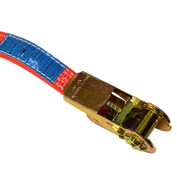 Stema Spanngurt mit Ratsche und Spitzhaken - 3 m x 2,5 cm, Belastbarkeit: 400 kg - Nahaufnahme eines orangefarbenen Spanngurts mit Ratsche. Zurrgurt mit Metallschnalle für sicheren Halt beim Transport.
