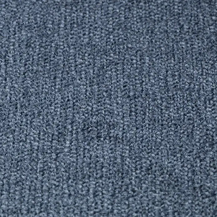 Rasch Kimono Vliestapete - Blau, Uni, 10,05 x 0,53 m - Nahaufnahme eines Stoffmusters in einem beruhigenden Blauton, das eine feine Textur und eine subtile Eleganz aufweist.