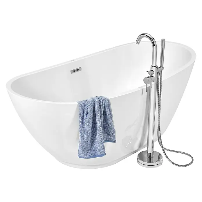Camargue Freistehende Badewanne Phoenix - L x B: 180 x 86 cm, Sanitäracryl, Weiß - Freistehende Badewanne mit Handtuch und Armatur. Moderne Badewanne mit minimalistischem Design für ein luxuriöses Badeerlebnis.