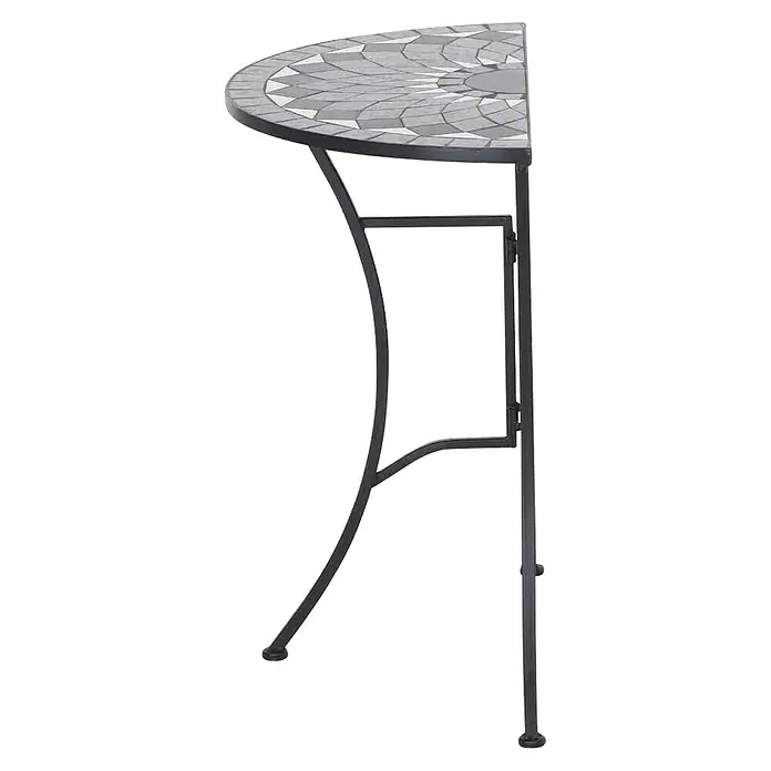 Siena Garden Balkontisch Como - L x B x H: 35 x 70 x 71 cm, Stahl, Keramik, Gebogen, Schwarz/Grau - Nahaufnahme eines halbrunden Mosaiktisches mit dunklem Metallgestell, der eine stilvolle Ergänzung für jeden Außenbereich darstellt.
