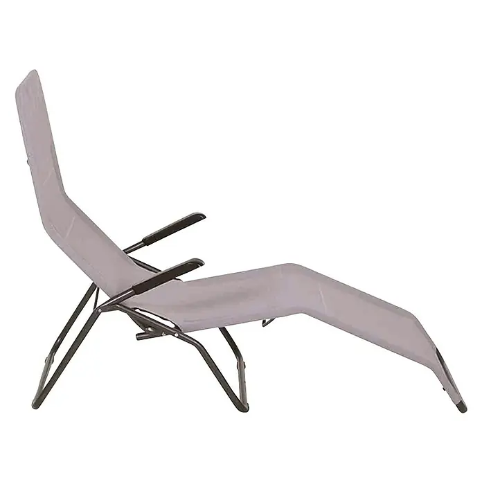 Gartenliege Anco - Grau, Metall, Klappbar - Ein grauer Liegestuhl mit Armlehnen, ideal für Entspannung im Freien, bietet Komfort und Stil.