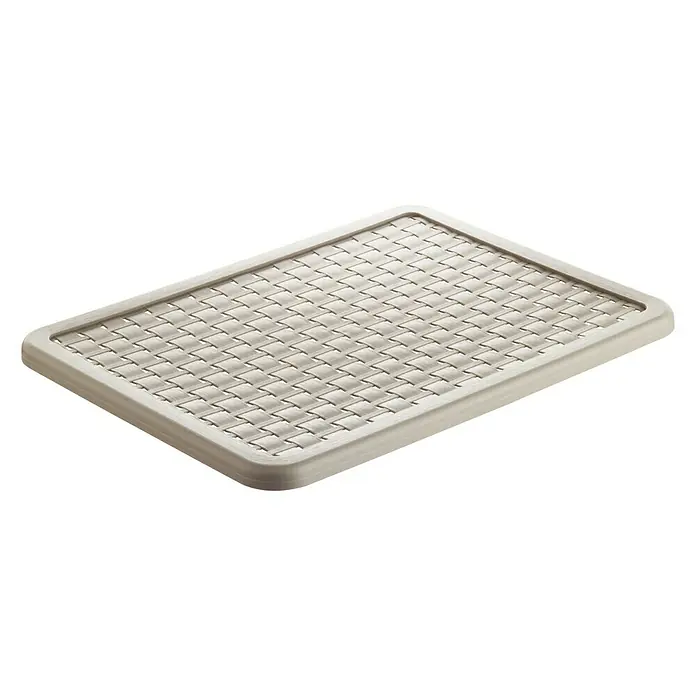 Rotho Deckel Country - Passend für: Rotho Korb Country A4, Kunststoff, Cappuccino - Silberfarbene Abtropfschale aus Metallgeflecht mit erhöhten Rändern auf schwarzem Hintergrund.