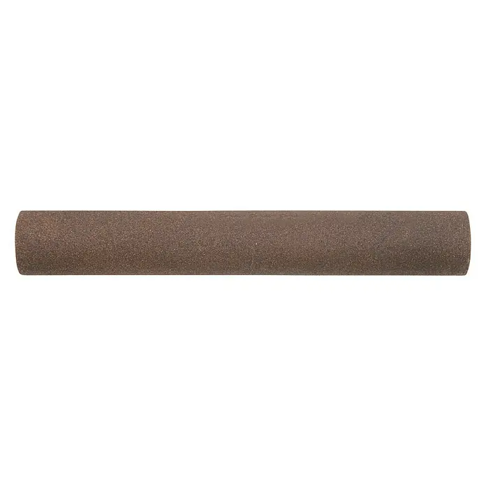 Barra para cortinas Colonial - Ø x L: 19 mm x 250 cm, Metal, Óxido - Primer plano de una piedra de afilar cilíndrica marrón sobre un fondo negro. Ideal para afilar herramientas y cuchillos.