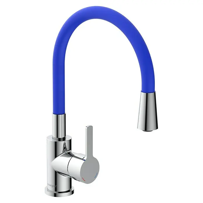 Camargue Spültischarmatur Flexo - Blau, Glänzend - Dieser moderne Wasserhahn besticht durch sein elegantes Chrom-Finish und den auffälligen blauen, flexiblen Auslauf für eine stilvolle Küchenergänzung.