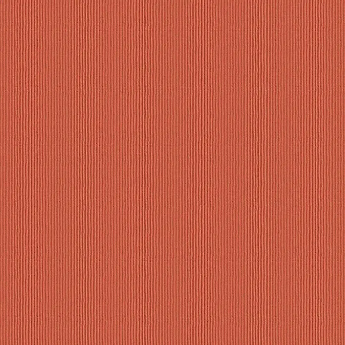 Tela por metros Loneta Oporto - 30% poliéster y 70% algodón, Ladrillo - Primer plano de un patrón de papel tapiz acanalado color coral, que ofrece textura y una cálida paleta de colores para diseños interiores modernos.