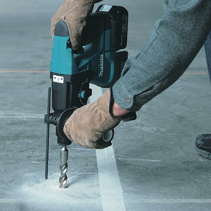 Makita Akku-Kombihammer DHR243RTJW18 V, 2 Akkus, 5 Ah, Leerlaufdrehzahl: 0 U/min - 950 U/min, Einzelschlagstärke: 2 J Use Shot