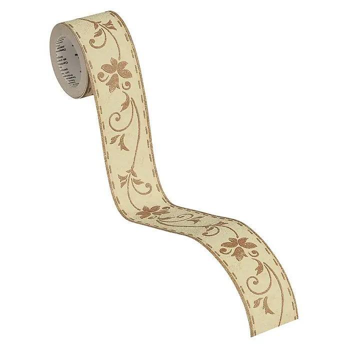 A.S. Création Only Borders 11 Tapetenborte Blumenranke - Kunststoff, Braun/Beige - Nahaufnahme eines Dekobands mit floralem Muster, das von einer Rolle abgewickelt wird. Ideal zum Verzieren von Geschenken.