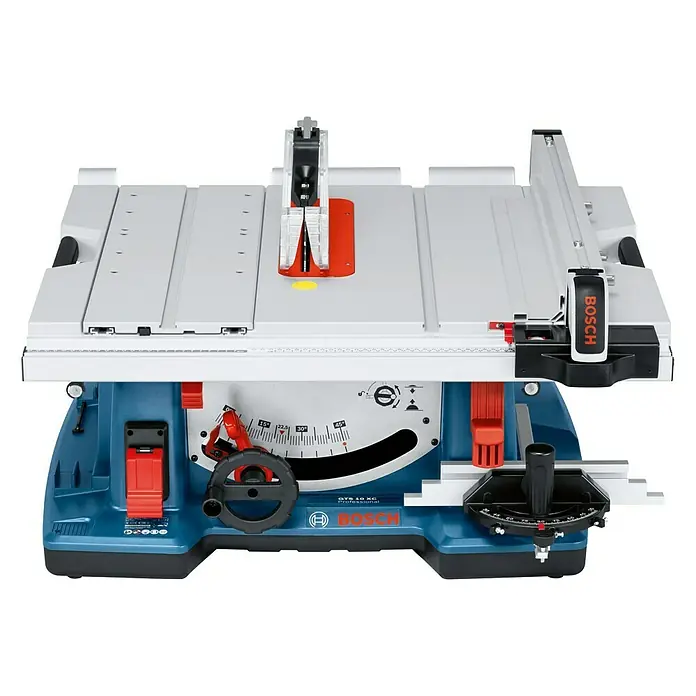 Bosch Professional Tischkreissäge GTS 10 XC - 2.000 W, Durchmesser Sägeblatt: 254 mm, Schnitttiefe bei 90 °: 79 mm - Das Bild zeigt eine Bosch GTS 10 XC Tischkreissäge, ideal für präzise Holzarbeiten in Werkstätten oder Baustellen.