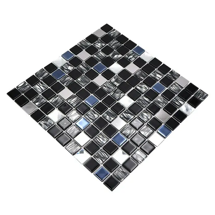 Mosaikfliese Quadrat Crystal Mix CM 426 - 30 x 30 cm, Schwarz/Silber, Glänzend - Quadratische Mosaikfliese mit schwarzem, blauem und silberfarbenem Muster auf schwarzem Hintergrund.