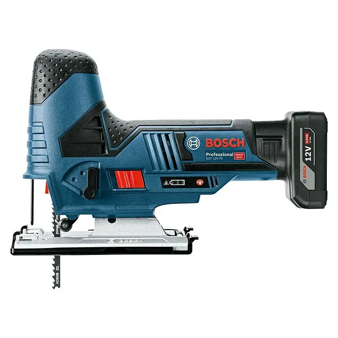 Bosch Professional Akku-Stichsäge GST 12V-70 - 12 V, 2 Akkus, 3 Ah, 1.500 /min - 2.800 /min - Akkubetriebene Bosch GST 12V-70 Stichsäge, ein Werkzeug für präzise Schnitte in verschiedenen Materialien mit austauschbaren Sägeblättern.