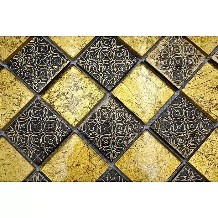 Mosaikfliese Quadrat Crystal Mix XCM 8OP7 - 30 x 30 cm, Gold, Glänzend - Schwarz-goldene Mosaikfliesen mit Blumenmuster und geknitterten Goldabschnitten.