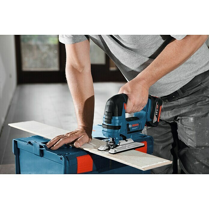 Bosch Professional AMPShare 18V Akku-Stichsäge GST 18 V-LI B (18 V, 2 Akkus, Leerlaufhubzahl: 0 Hübe/min - 2.700 Hübe/min) | BAUHAUS