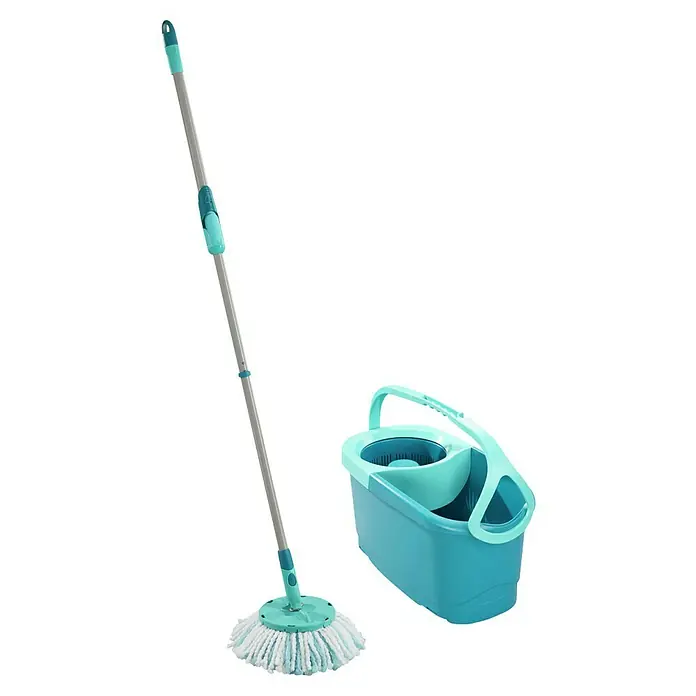 Leifheit Wischmop-Set CLEAN TWIST Disc Mop Ergo - 1 x Teleskopstiel, 1 x Eimer (6 l) mit Schleudersieb (LxBxH: 46 cm x 26 cm x 22,5 cm), 1 x Wischmopp Micro Duo - Ein blauer Mopp und Eimer Set, ideal für die Reinigung von Böden. Der Mopp hat einen teleskopierbaren Griff und einen drehbaren Kopf.