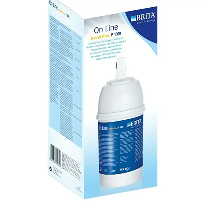 Brita Cartucho de repuesto On Line Active Plus 1000 - Específico para: Brita Filtro de agua On Line Active Plus - Primer plano de un cartucho de filtro de agua Brita On Line Active Plus P 1000 en su embalaje, prometiendo una filtración de agua limpia.