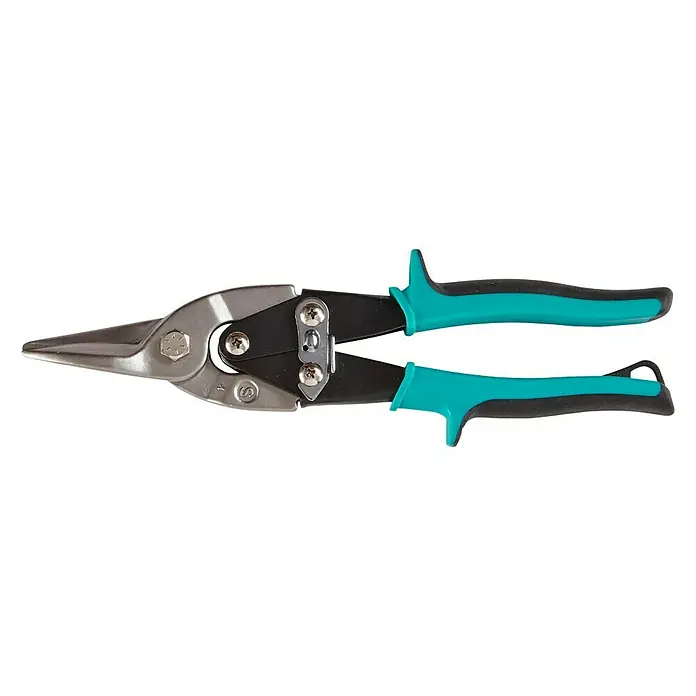 Wolfcraft Blechschere - Länge: 255 mm, Gerade - Eine Nahaufnahme einer Blechschere mit grün-schwarzen Griffen auf einem schwarzen Hintergrund. Werkzeug zum Schneiden von Blechen.