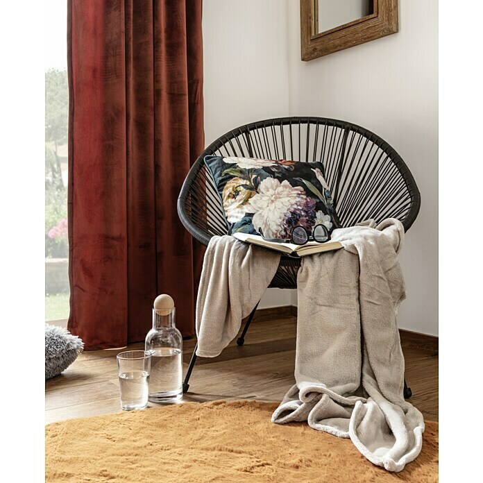 Decke MarmarisLight Grey, 170 x 130 cm, 100 % Polyester Mood Shot