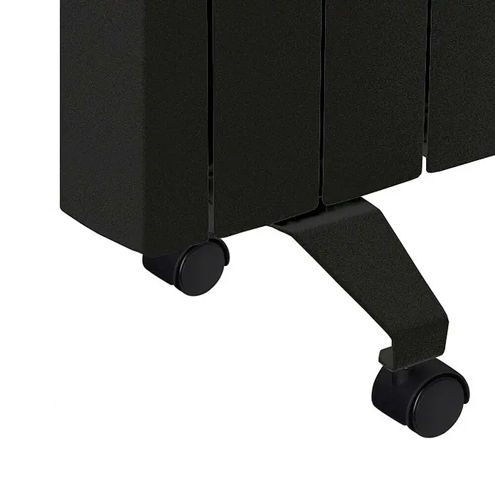 Rointe Set de ruedas para emisores - Negro, Acero - Primer plano de un radiador negro con ruedas, que ofrece una solución de calefacción flexible para cualquier espacio.\n