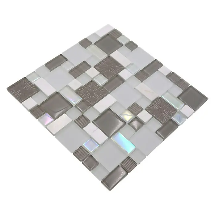 Mosaikfliese Crystal Mix XCM MC659 - 30 x 30 cm, Weiß/Grau, Matt - Quadratische Fliese mit einem Mosaik aus weißen, grauen und schillernden Elementen, die ein elegantes und modernes Design schafft.