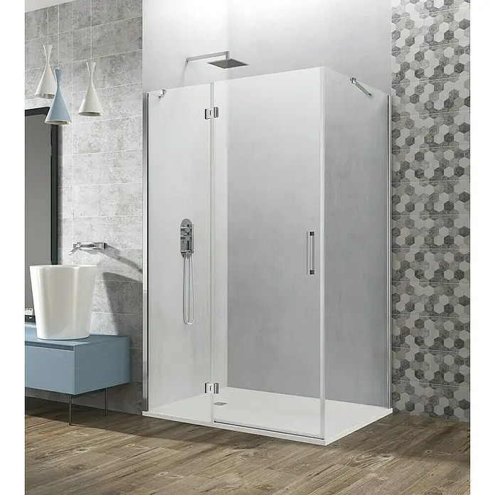 GME Mampara de ducha esquinera Glass Combi C - L x An x Al: 70 x 100 x 195 cm, Plata brillo, L x An x Al: 70 x 100x (20/80) x 195 cm - Imagen de una cabina de ducha con paneles de vidrio transparente y un accesorio plateado. La cabina se asienta sobre una base de ducha blanca y cuenta con un mango.