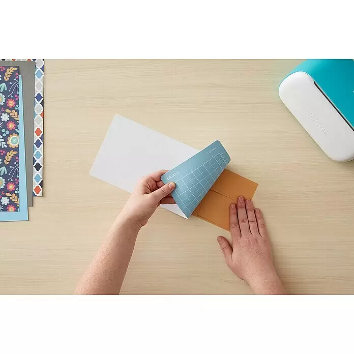 Cricut Joy Schneidematte LightGrip - L x B: 30 x 11,5 cm, Passend für: Cricut Joy Schneideplotter - Anwendungsbeispiel