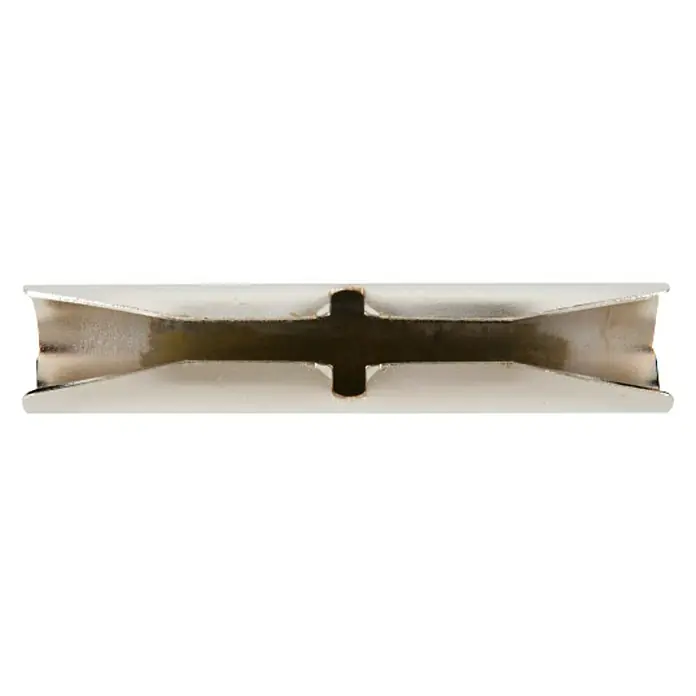 Elemento de unión de barra Ferro deco - 9,3 x 1,4 x 1,4 cm, Gris - Primer plano de un anclaje metálico con ranura cruzada, ideal para fijaciones seguras en varios materiales.