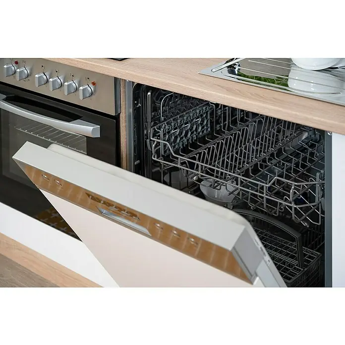Respekta Winkelküche Merle - B x T: 310 x 172 cm, Weiß, Mit Elektrogeräten, Volumen Backofen: 60 l - Ein offener Geschirrspüler mit leeren Körben neben einem Herd, der in einer hellen, modernen Küche aufgestellt ist.